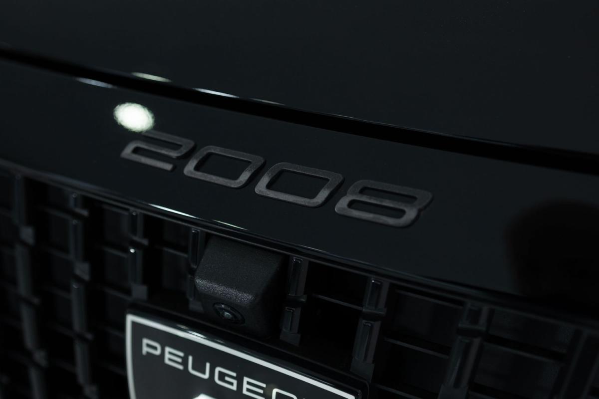 peugeot-2008-2025-gasolina-1199cc