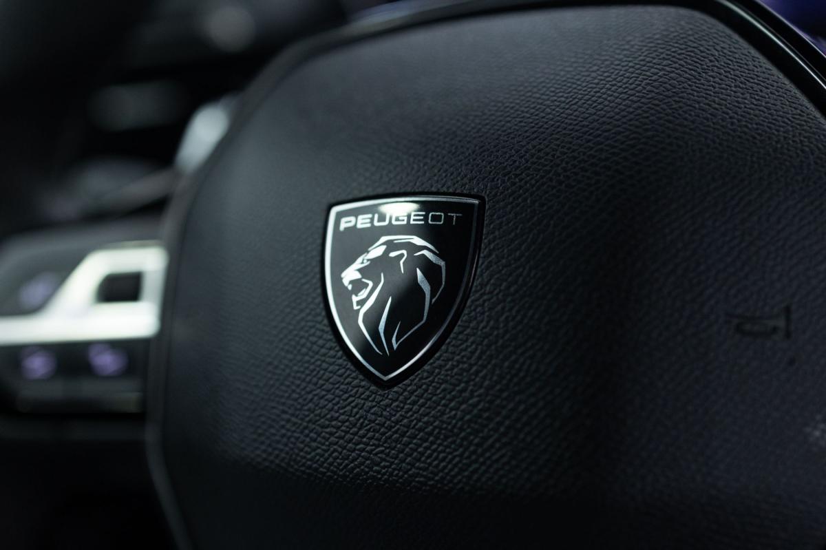 peugeot-2008-2025-gasolina-1199cc