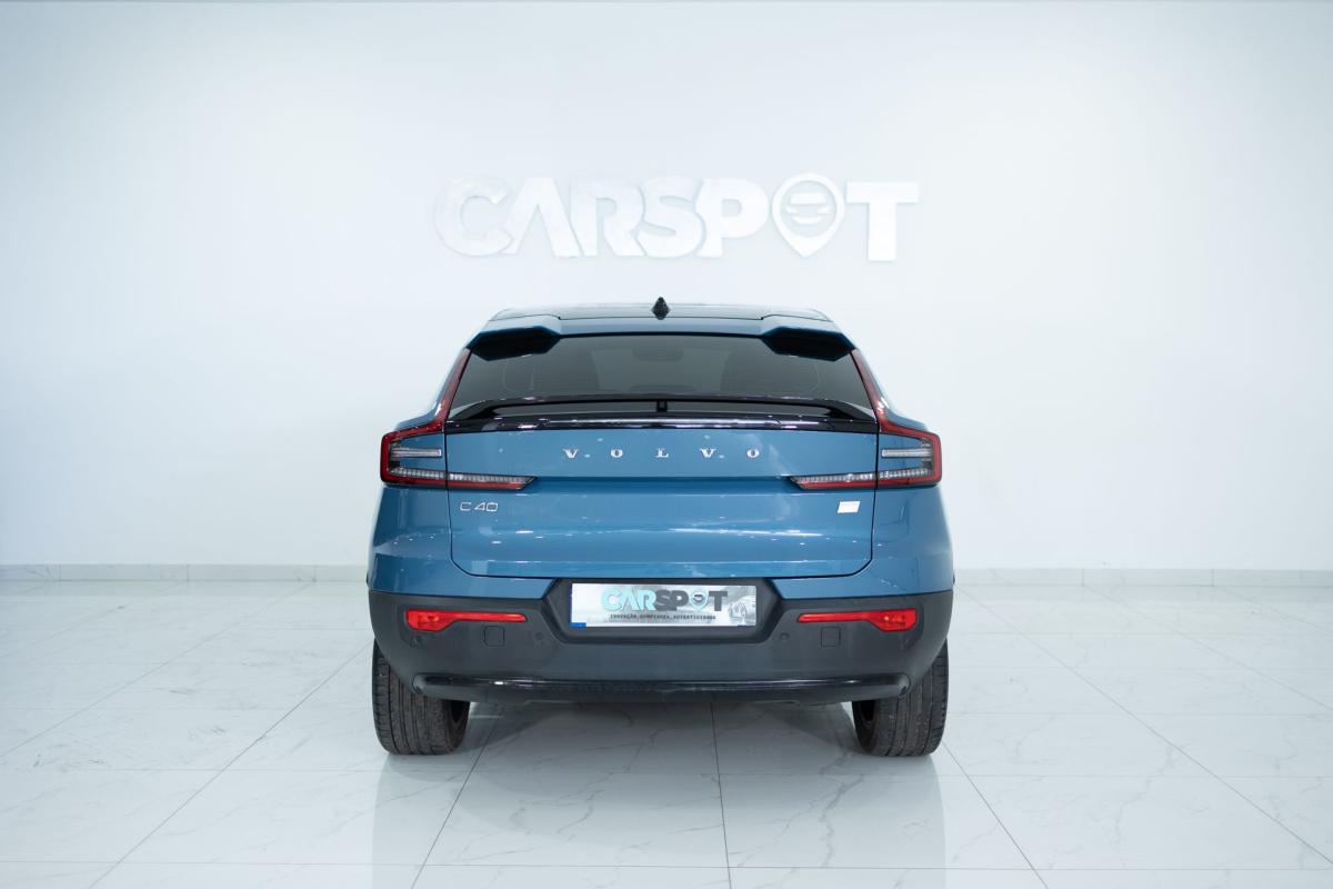 volvo-c40-2023-eletrico-500cc
