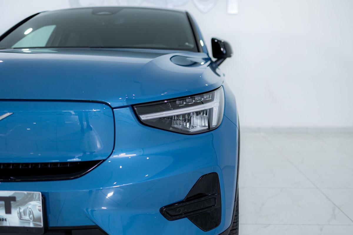 volvo-c40-2023-eletrico-500cc