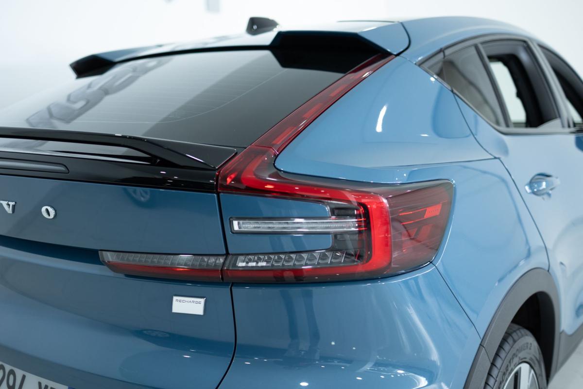 volvo-c40-2023-eletrico-500cc