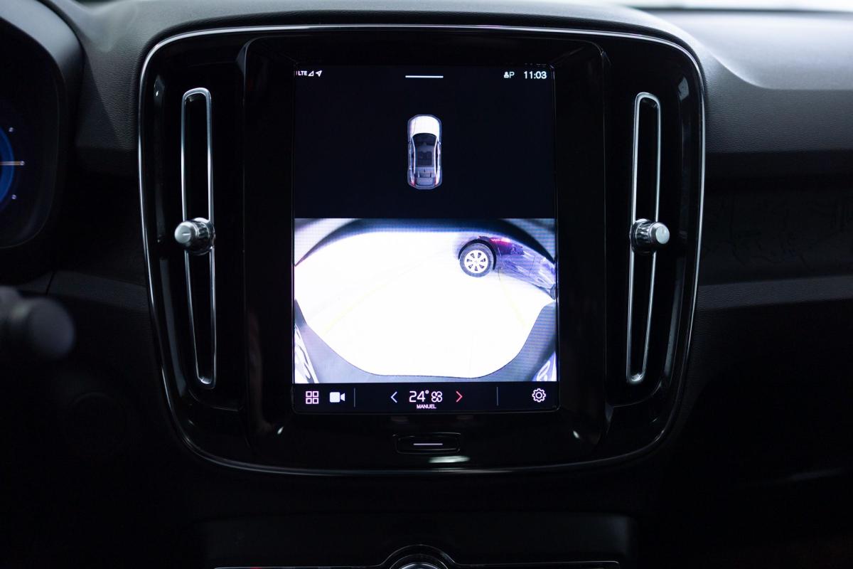 volvo-c40-2023-eletrico-500cc