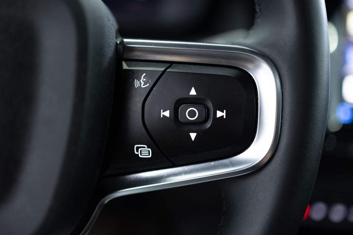 volvo-c40-2023-eletrico-500cc