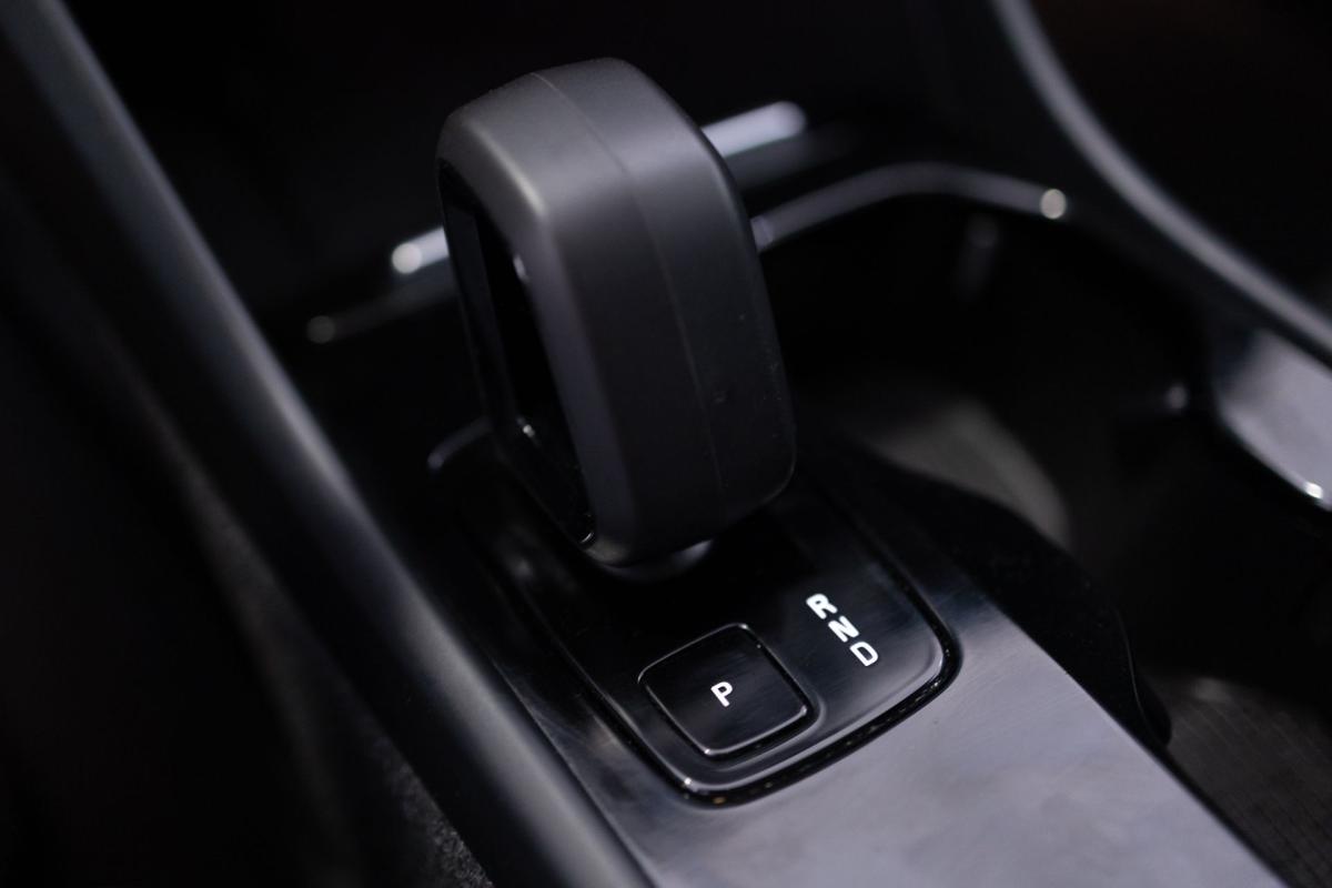 volvo-c40-2023-eletrico-500cc