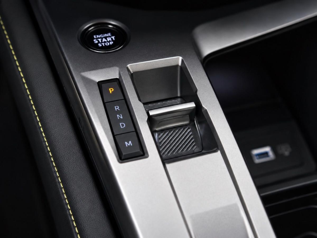 peugeot-308-sw-2025-gasolina-1199cc