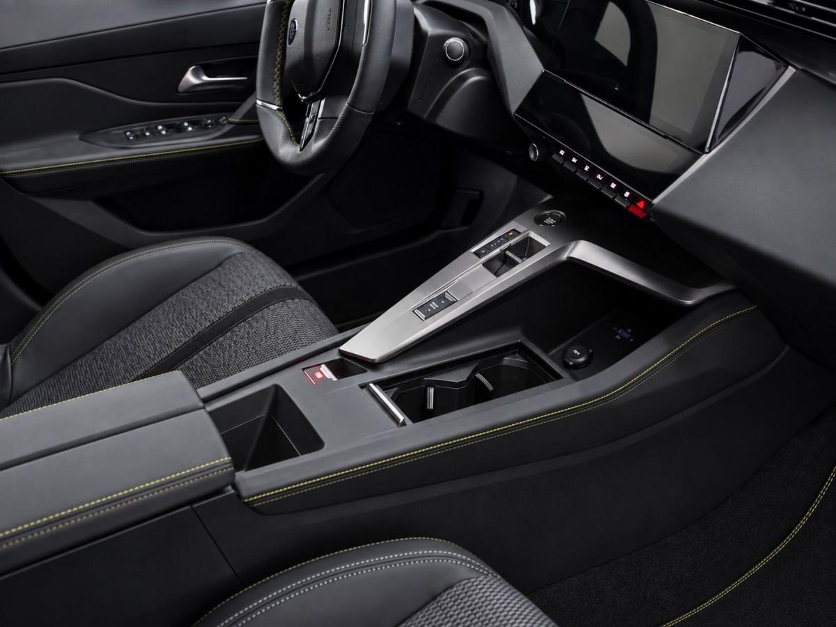 peugeot-308-sw-2025-gasolina-1199cc