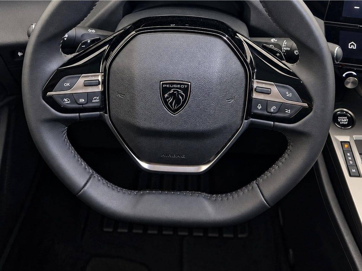 peugeot-308-2025-gasolina-1199cc