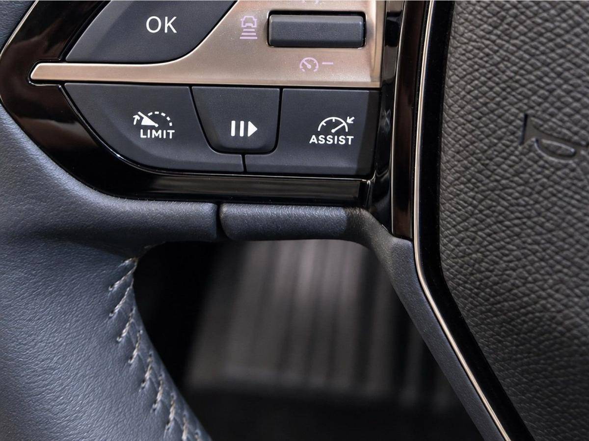 peugeot-308-2025-gasolina-1199cc