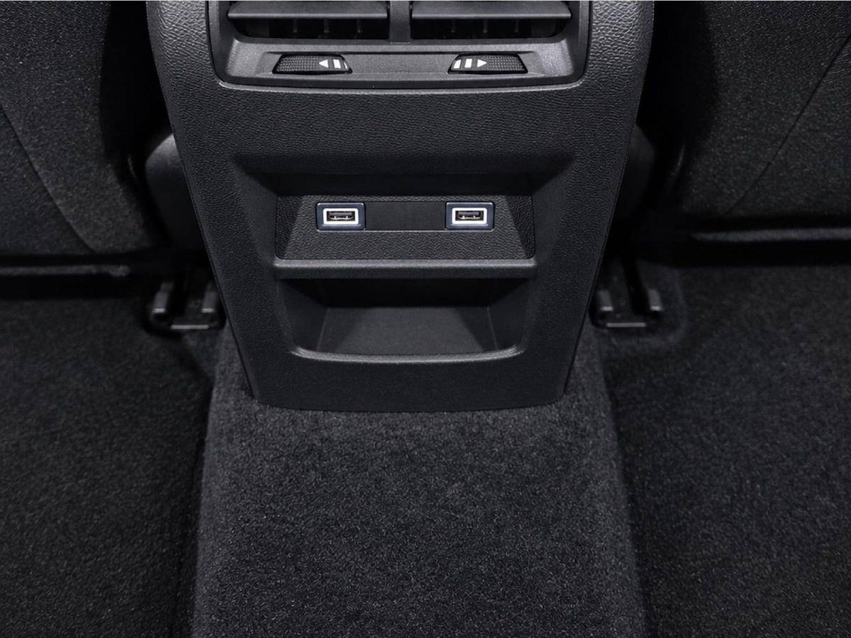 peugeot-308-2025-gasolina-1199cc