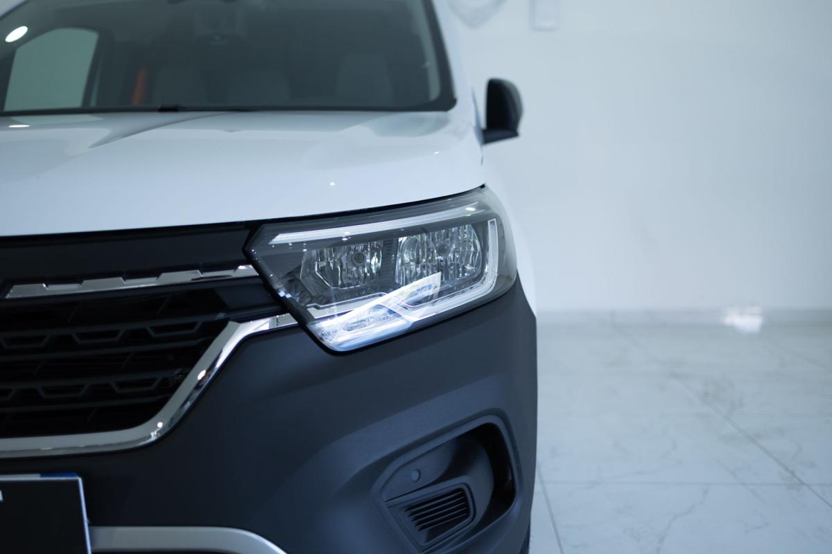 renault-kangoo-2024-diesel-1461cc