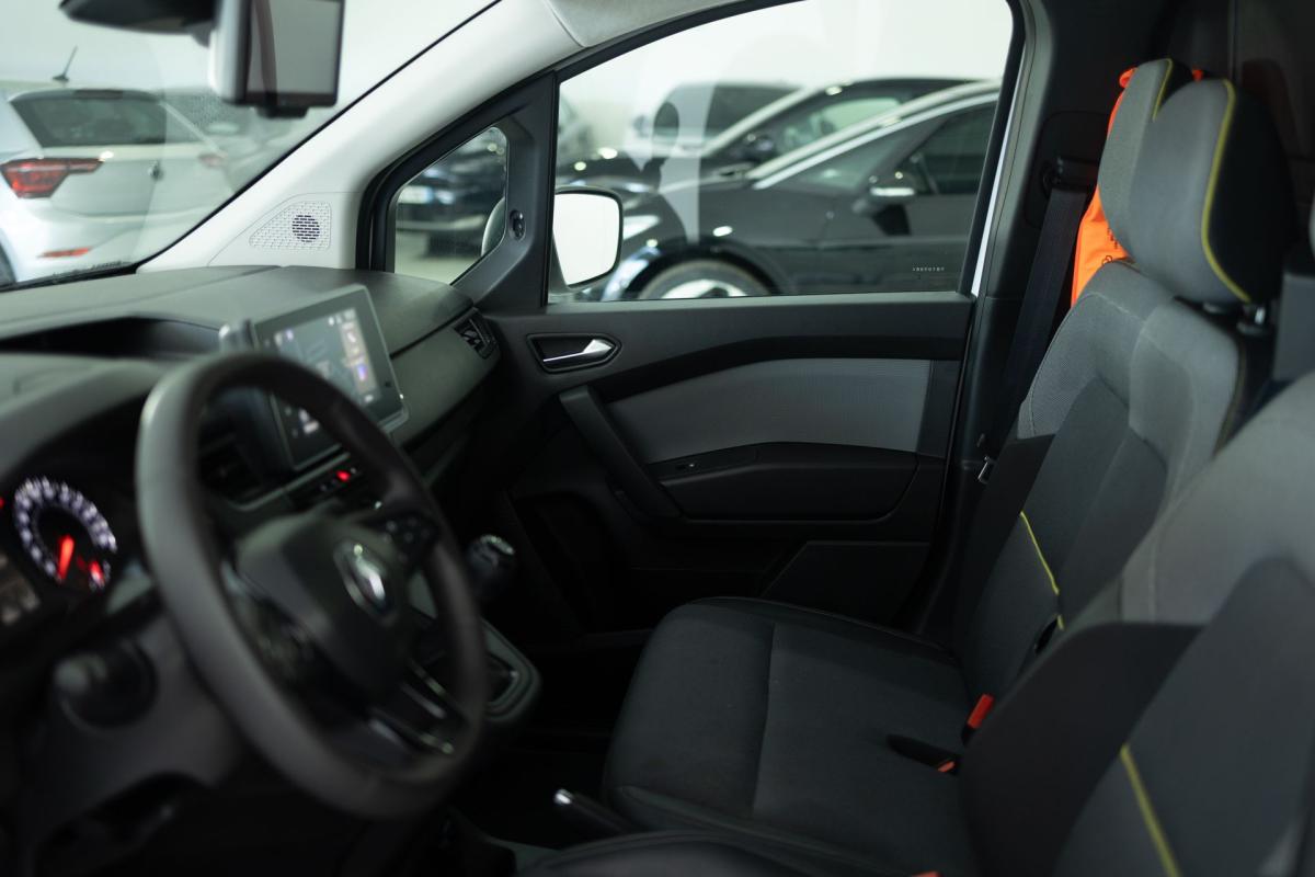 renault-kangoo-2024-diesel-1461cc