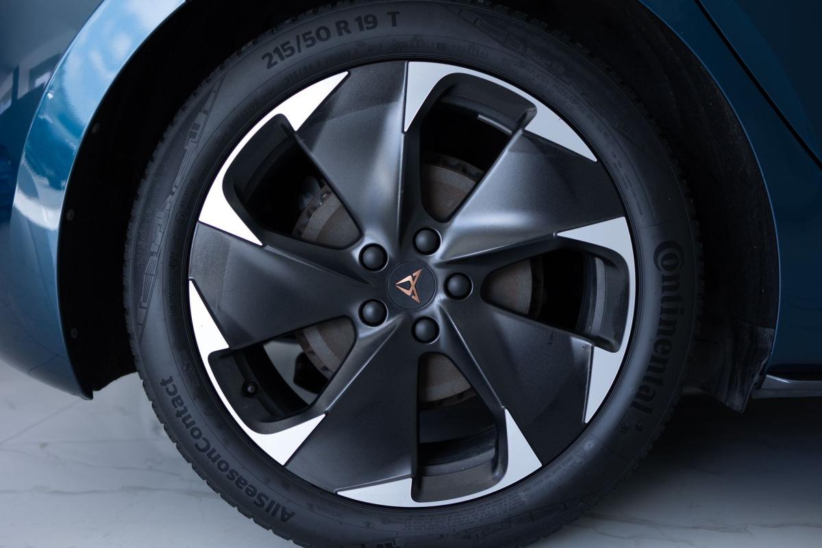cupra-born-2022-eletrico-500cc