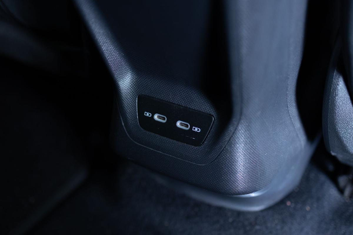 cupra-born-2022-eletrico-500cc