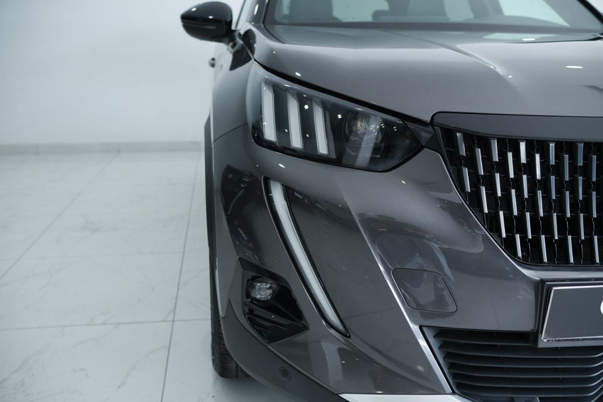 peugeot-2008-2022-gasolina-1199cc