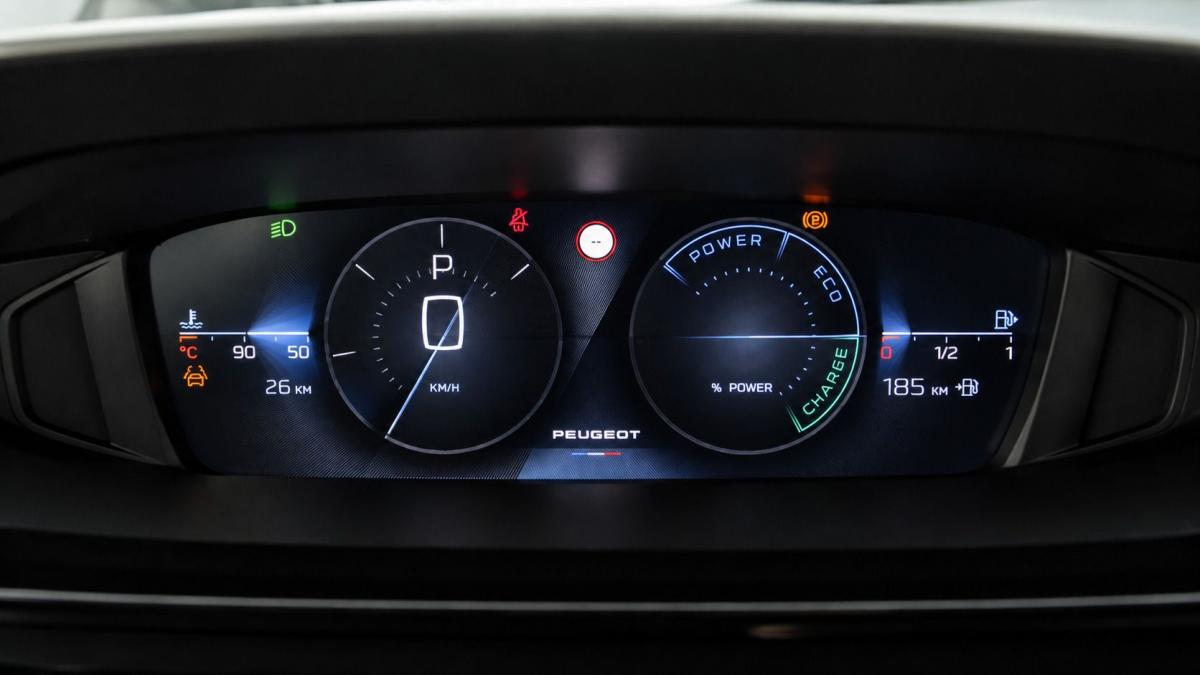 peugeot-308-sw-2025-gasolina-1199cc