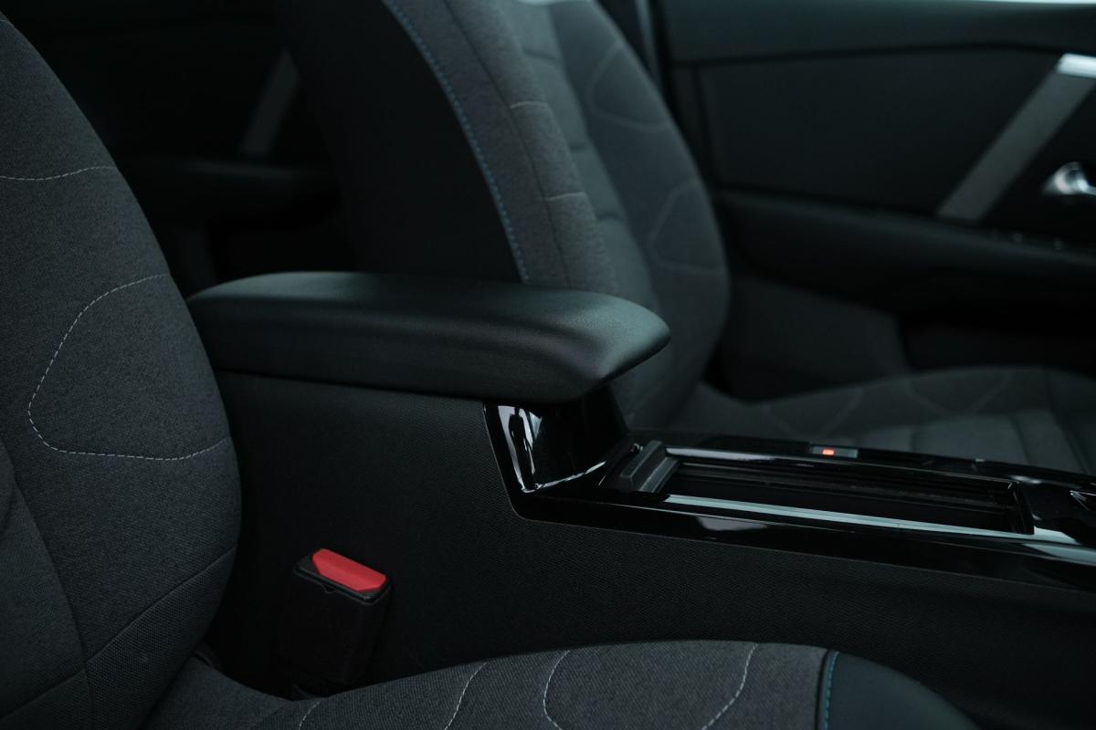 citroen-c4-2024-gasolina-1199cc