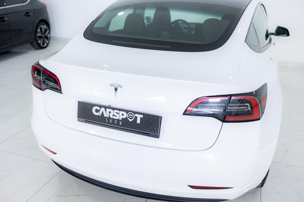 tesla-model-3-2022-eletrico-500cc