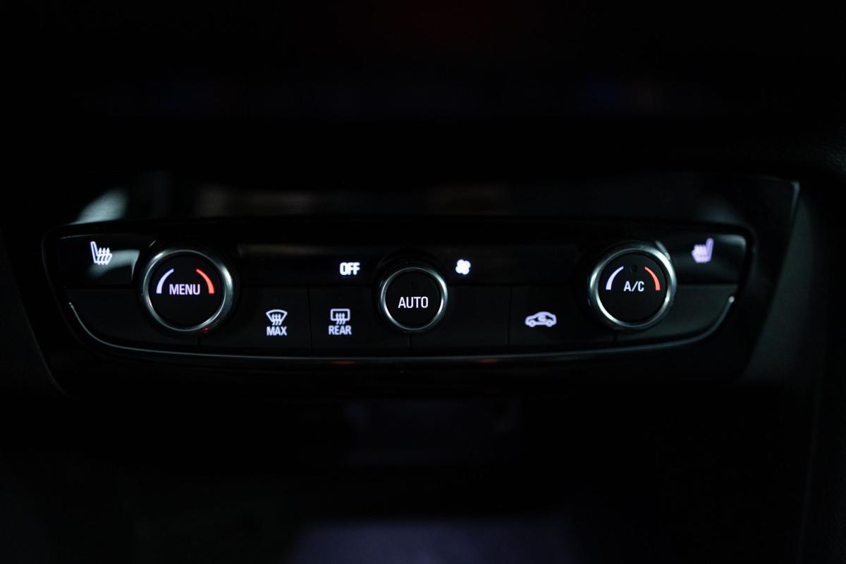 opel-corsa-2021-eletrico-500cc
