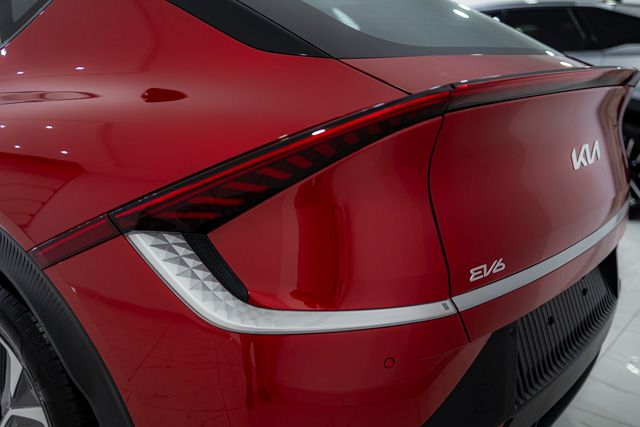kia-ev6-2023-eletrico-500cc