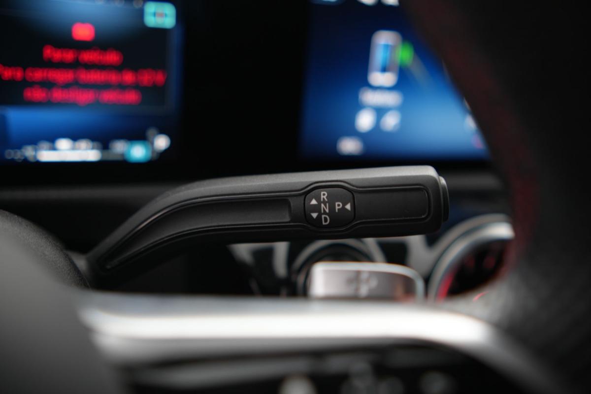 mercedes-benz-classe-a-2024-hibrido-a-gasolina-1332cc