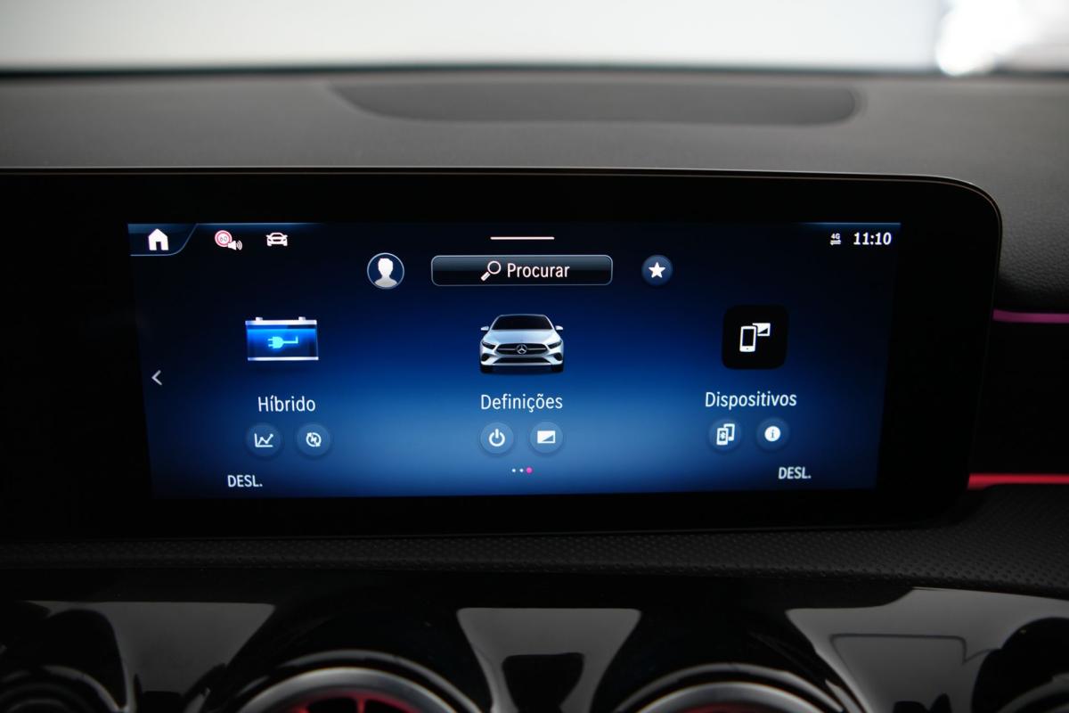 mercedes-benz-classe-a-2024-hibrido-a-gasolina-1332cc