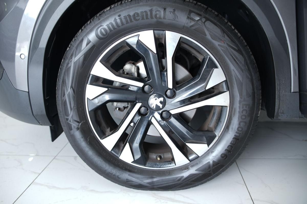 peugeot-2008-2022-gasolina-1199cc