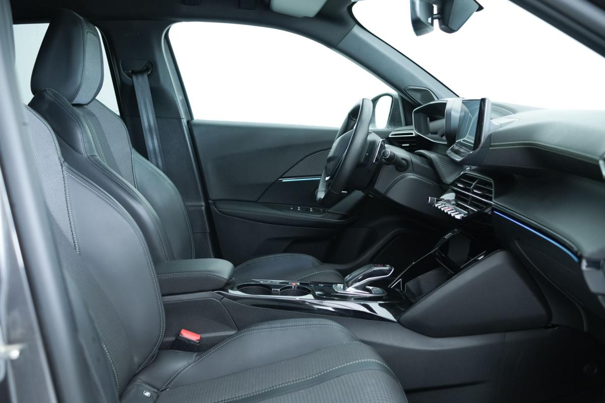 peugeot-2008-2022-gasolina-1199cc