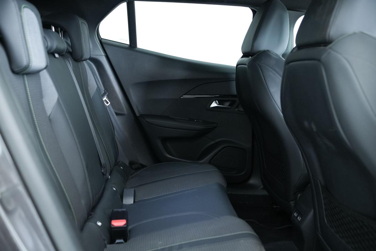 peugeot-2008-2022-gasolina-1199cc