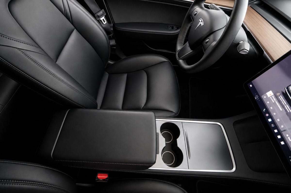 tesla-model-3-2022-eletrico-500cc