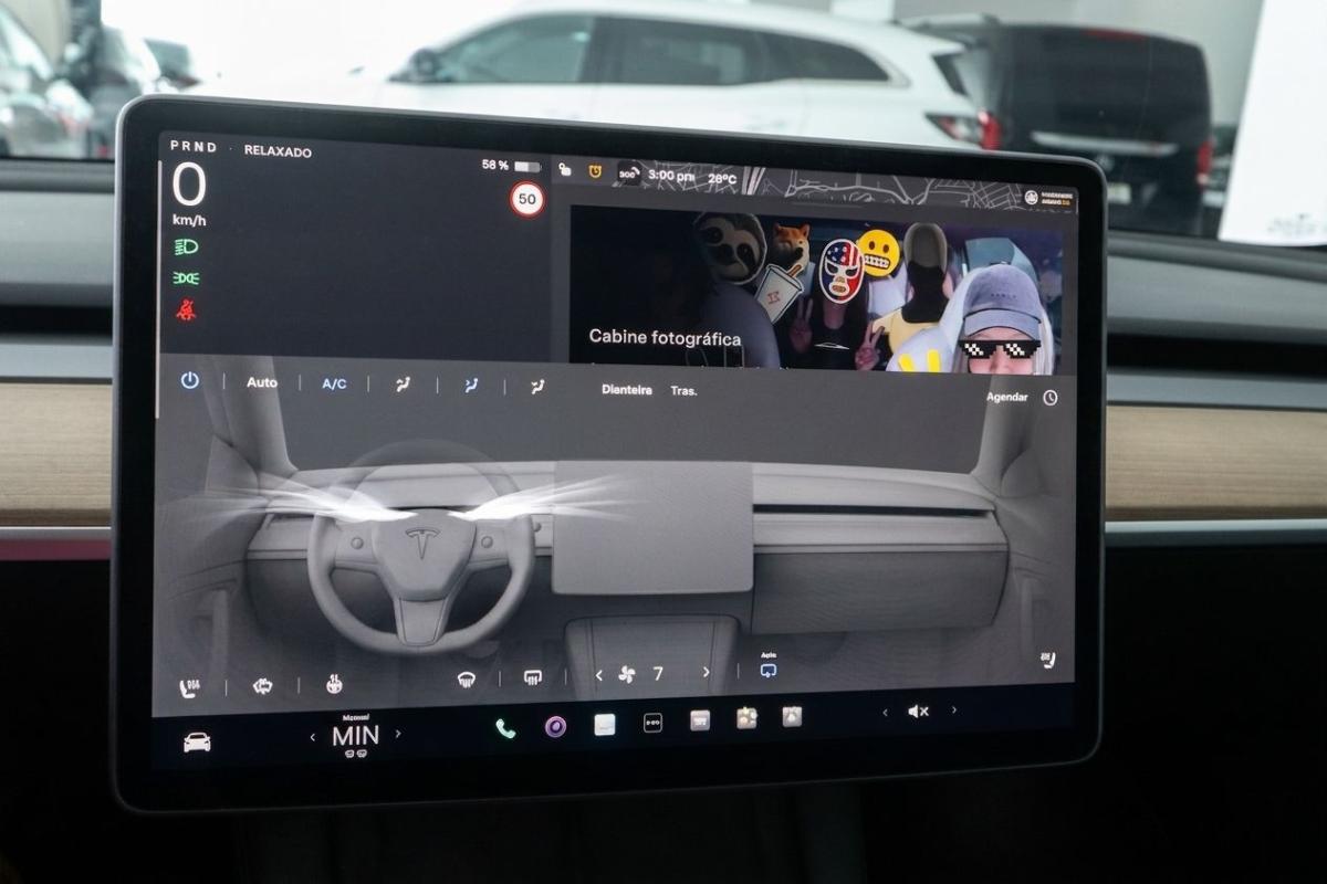 tesla-model-3-2022-eletrico-500cc