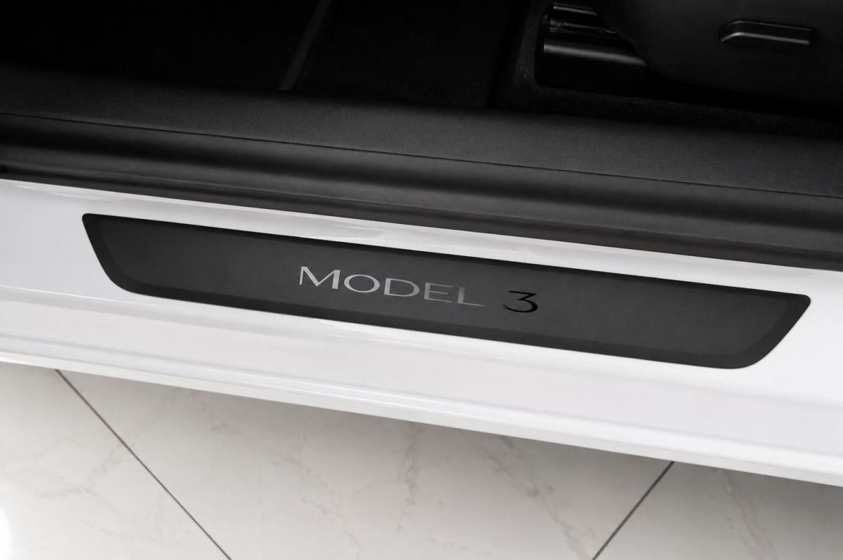 tesla-model-3-2022-eletrico-500cc