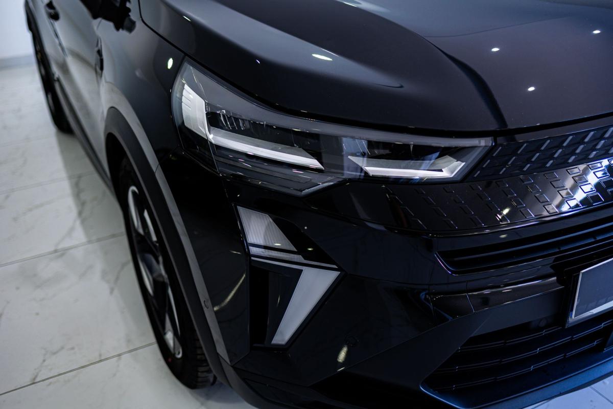 renault-captur-2025-hibrido-a-gasolina-1598cc