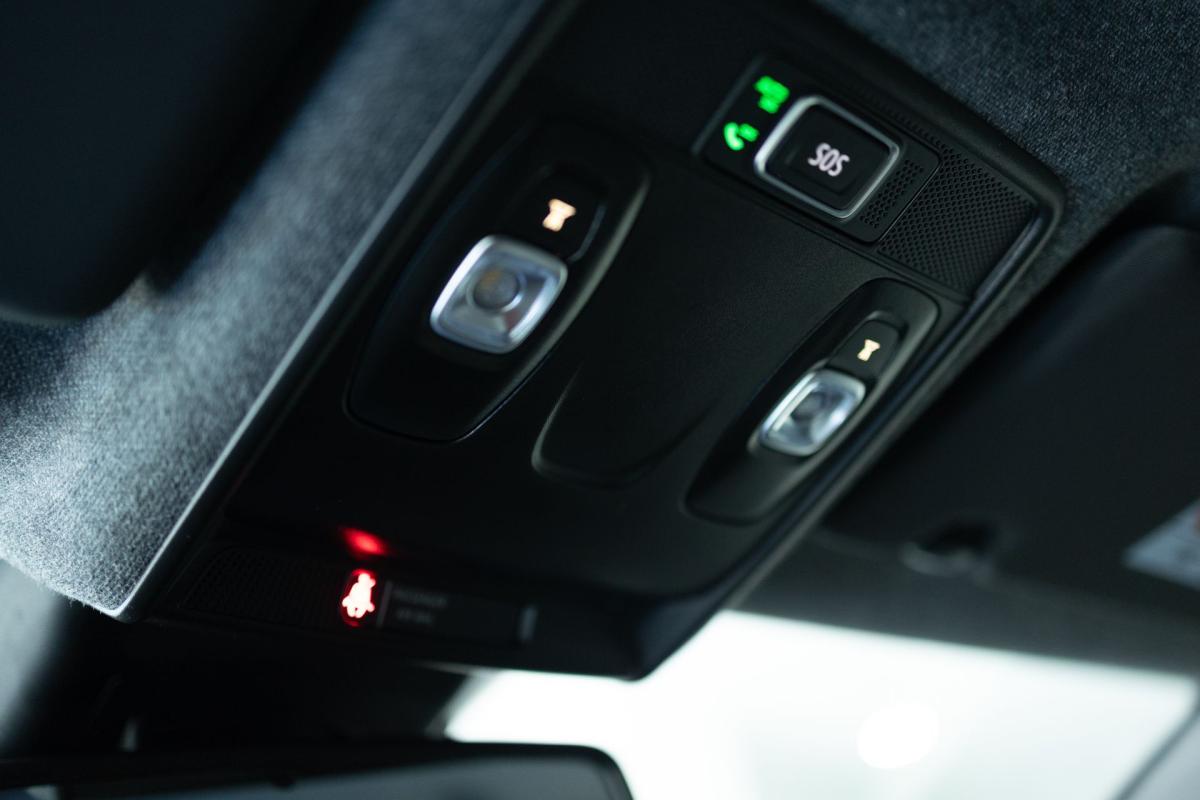 renault-captur-2025-hibrido-a-gasolina-1598cc
