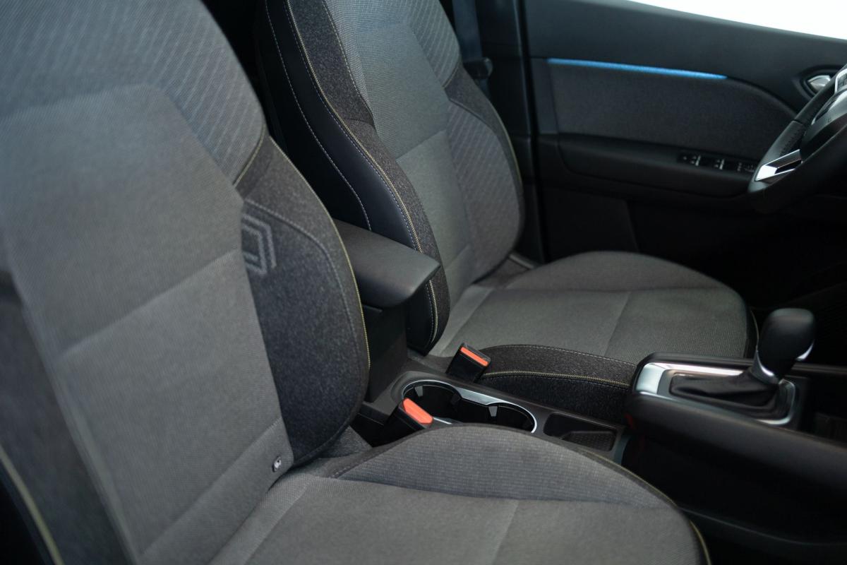renault-captur-2025-hibrido-a-gasolina-1598cc