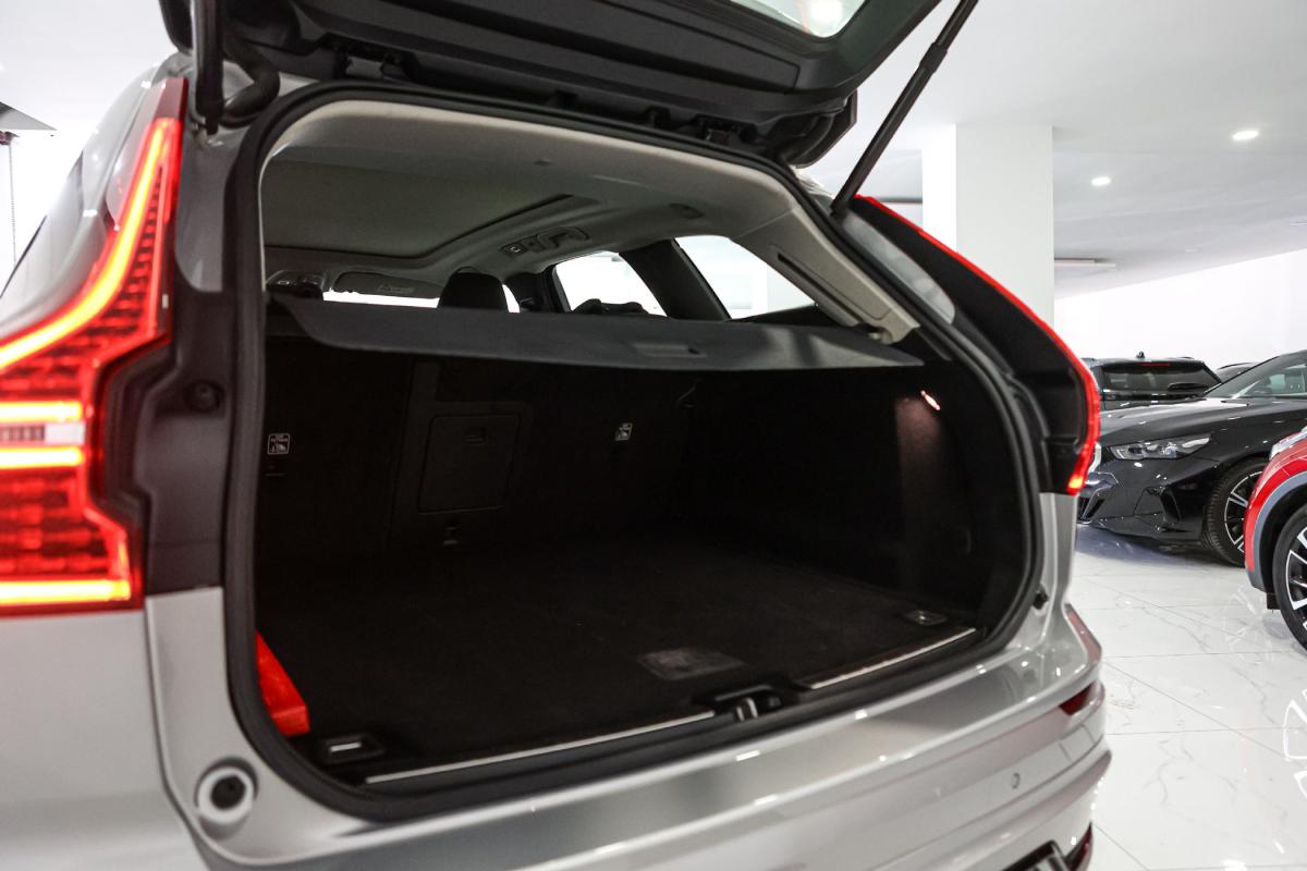volvo-xc60-2023-diesel-1969cc