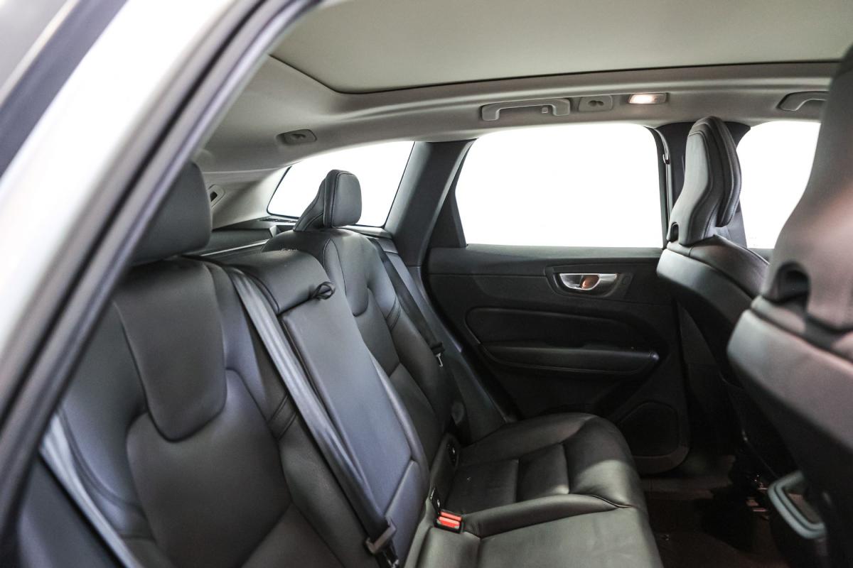 volvo-xc60-2023-diesel-1969cc