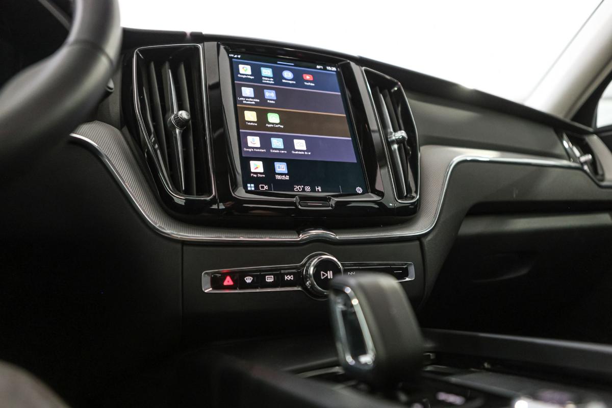volvo-xc60-2023-diesel-1969cc