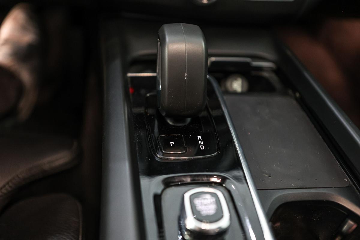 volvo-xc60-2023-diesel-1969cc
