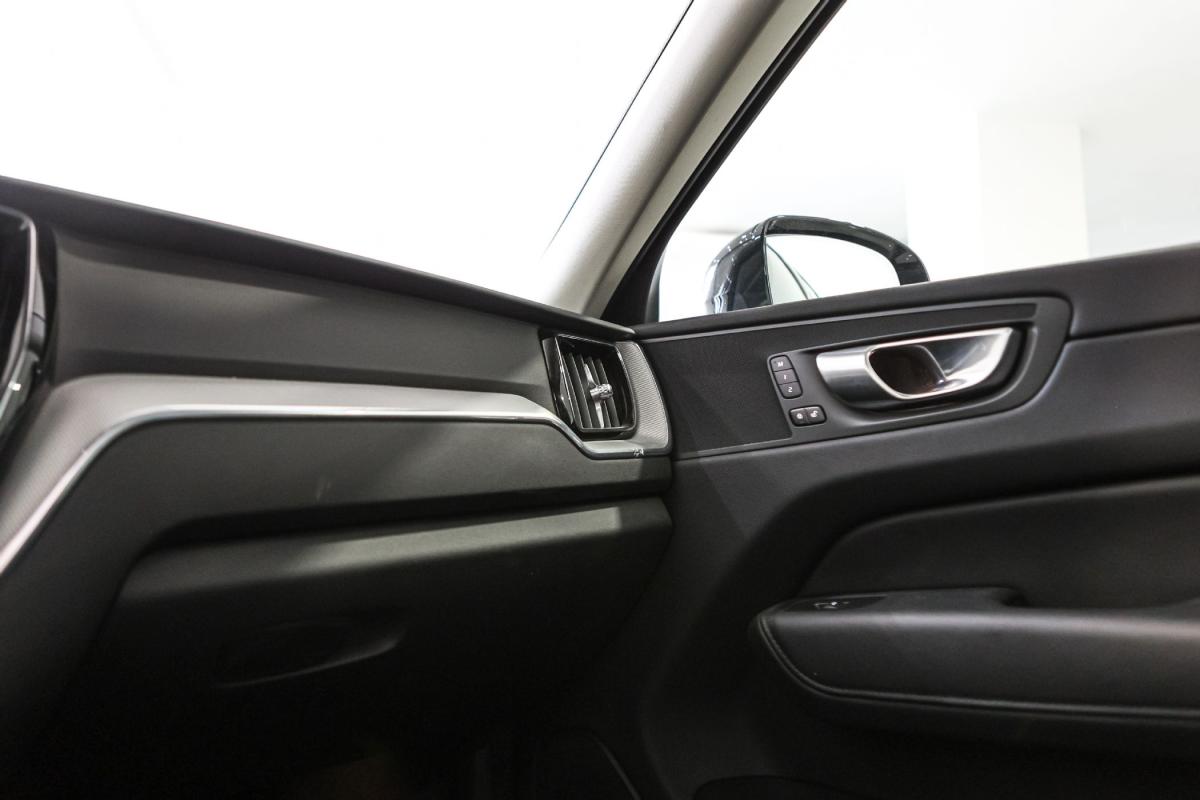 volvo-xc60-2023-diesel-1969cc