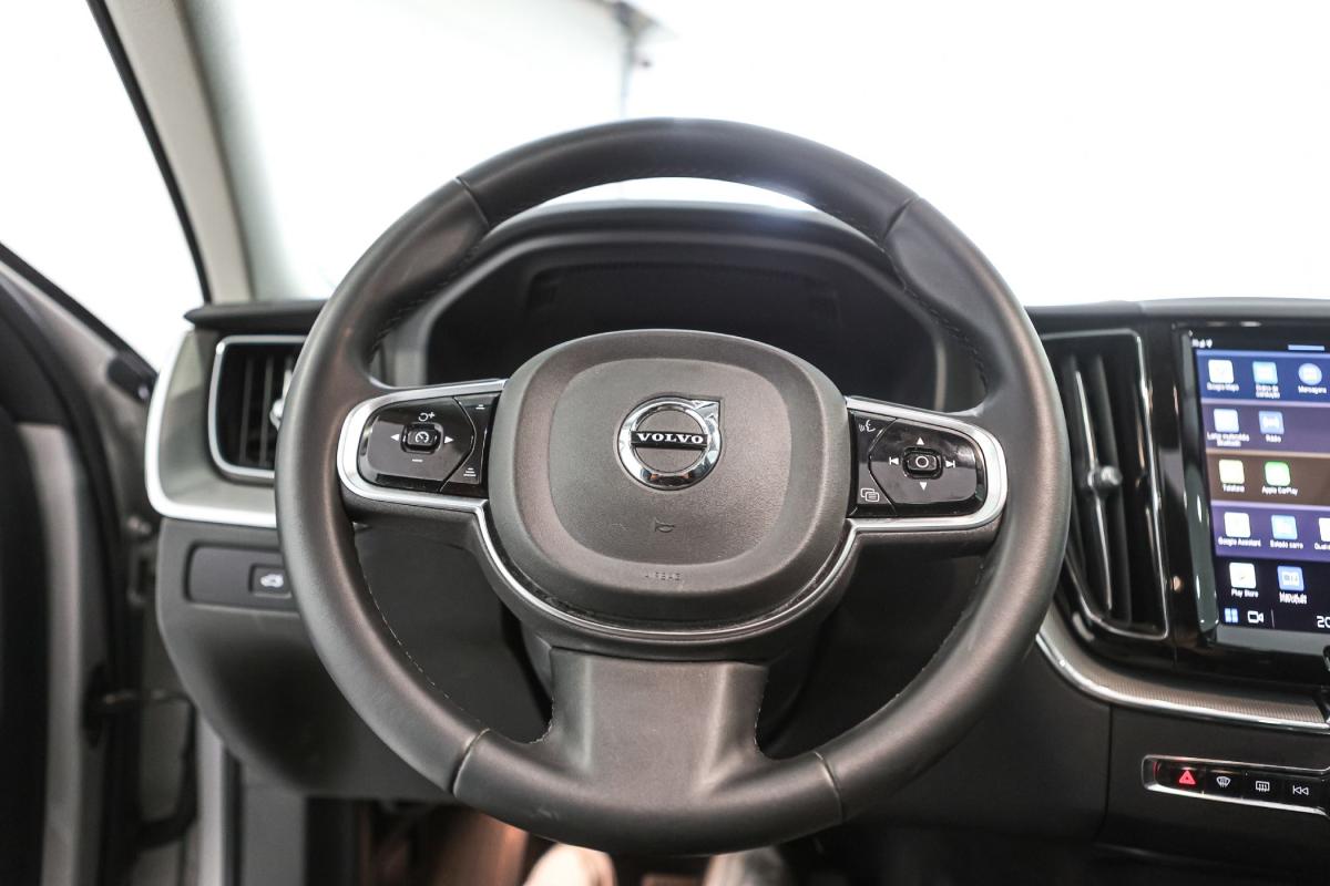 volvo-xc60-2023-diesel-1969cc