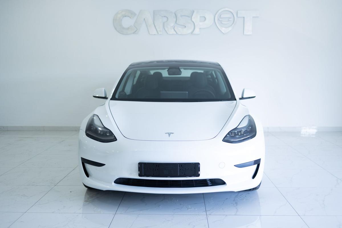 tesla-model-3-2022-eletrico-500cc