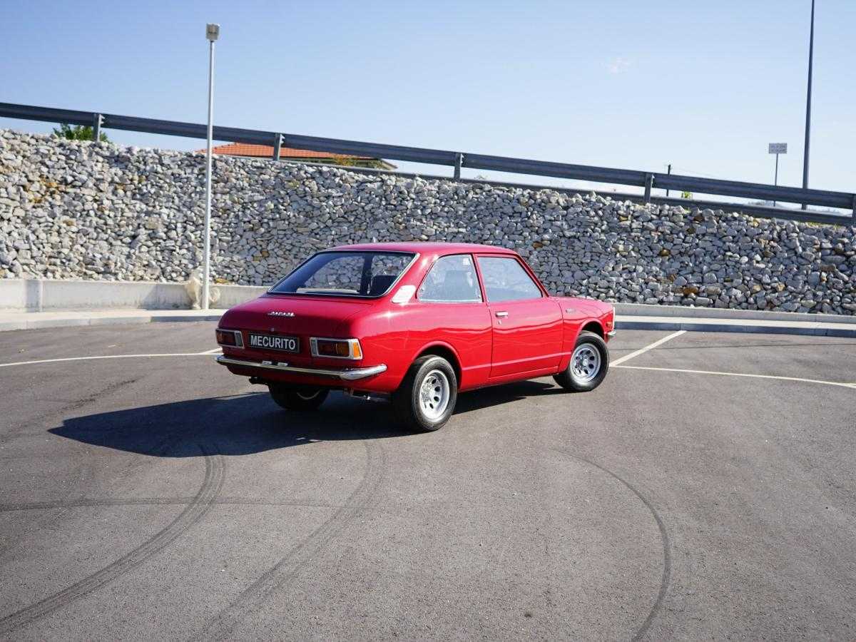 toyota-corolla-1976-gasolina-1166cc