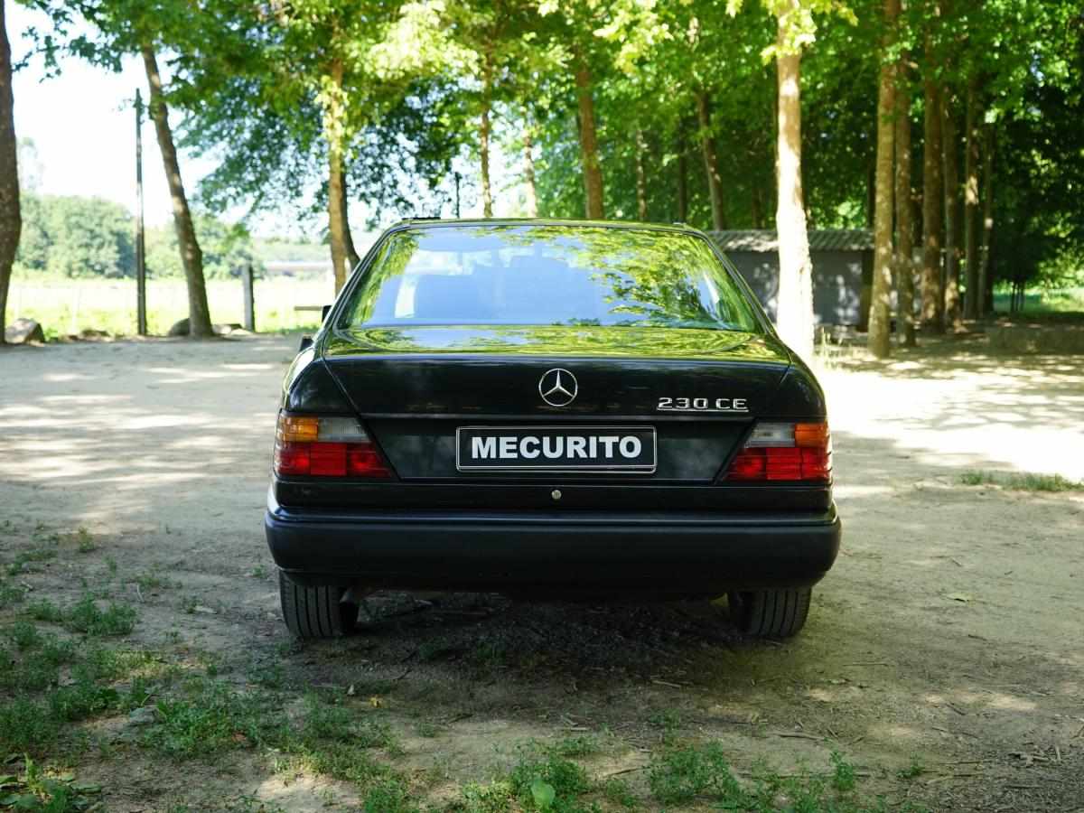mercedes-benz-230-1989-gasolina-2299cc