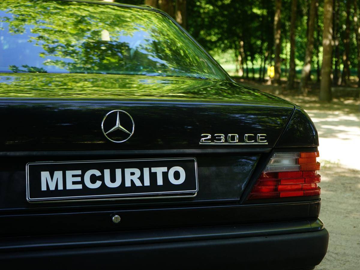 mercedes-benz-230-1989-gasolina-2299cc