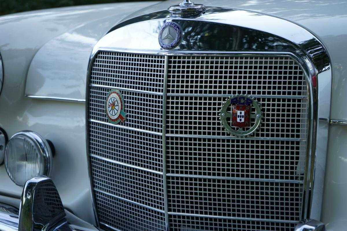 mercedes-benz-200-1965-diesel-1980cc