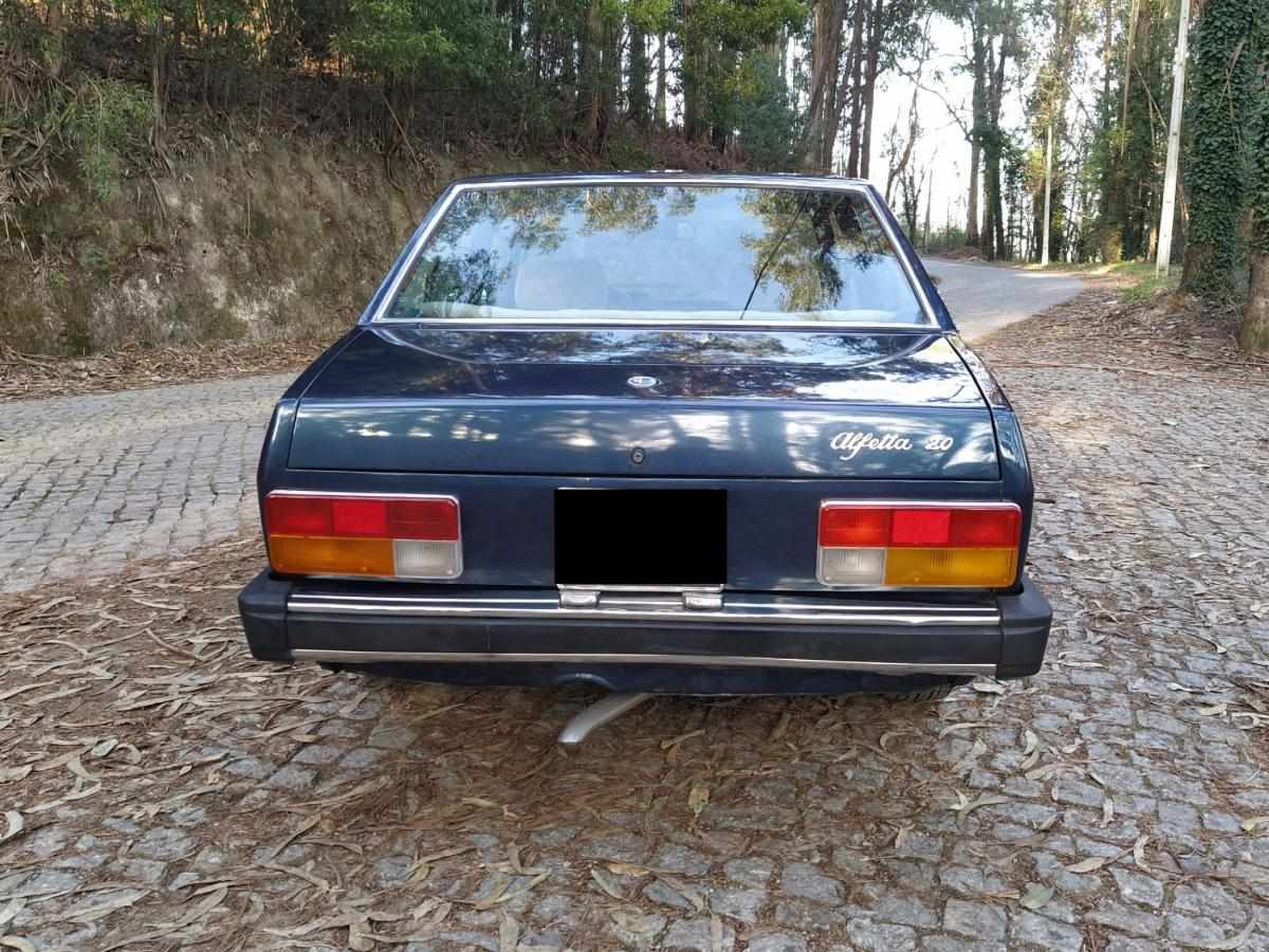 alfa-romeo-alfetta-1980-gasolina-1962cc