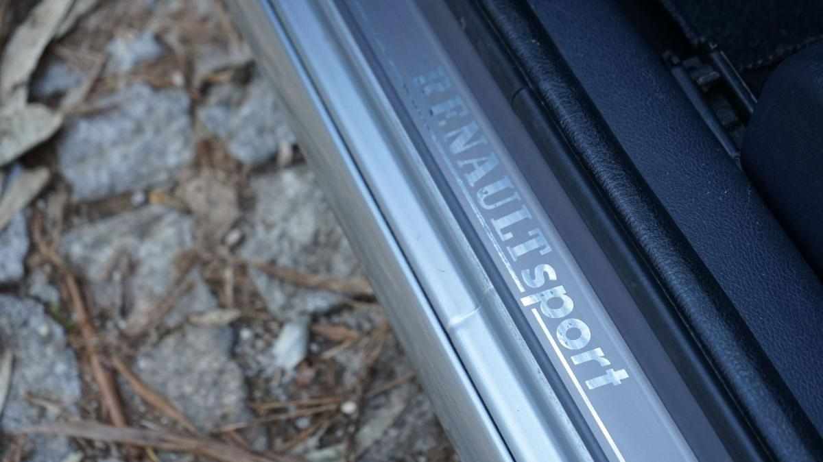 renault-clio-2001-gasolina-1998cc