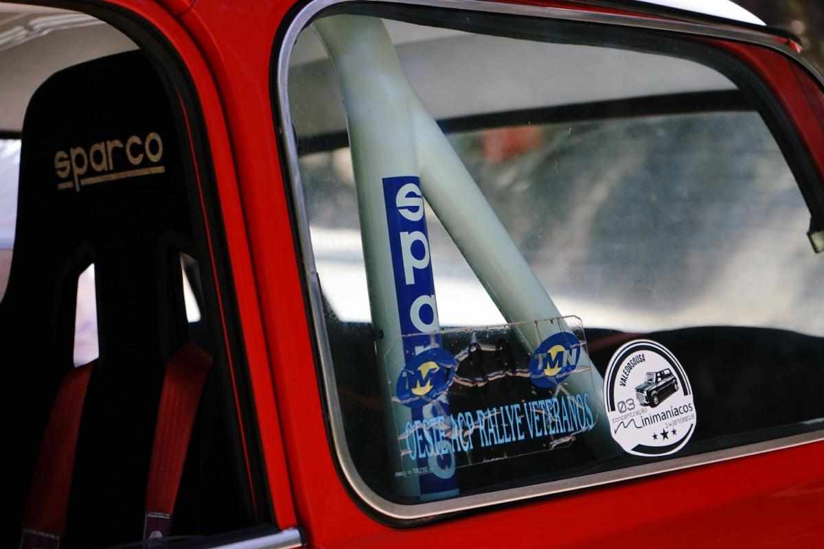 mini-1000-1990-gasolina-998cc