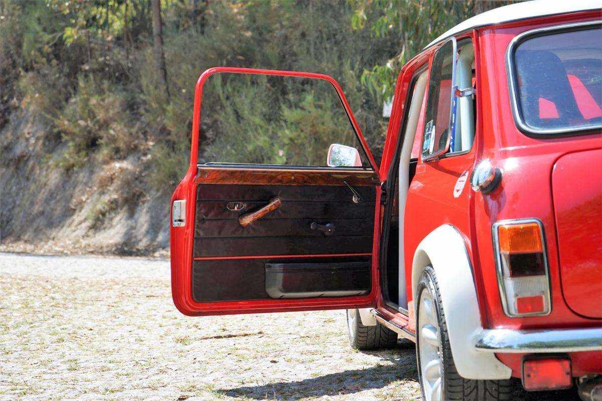 mini-1000-1990-gasolina-998cc