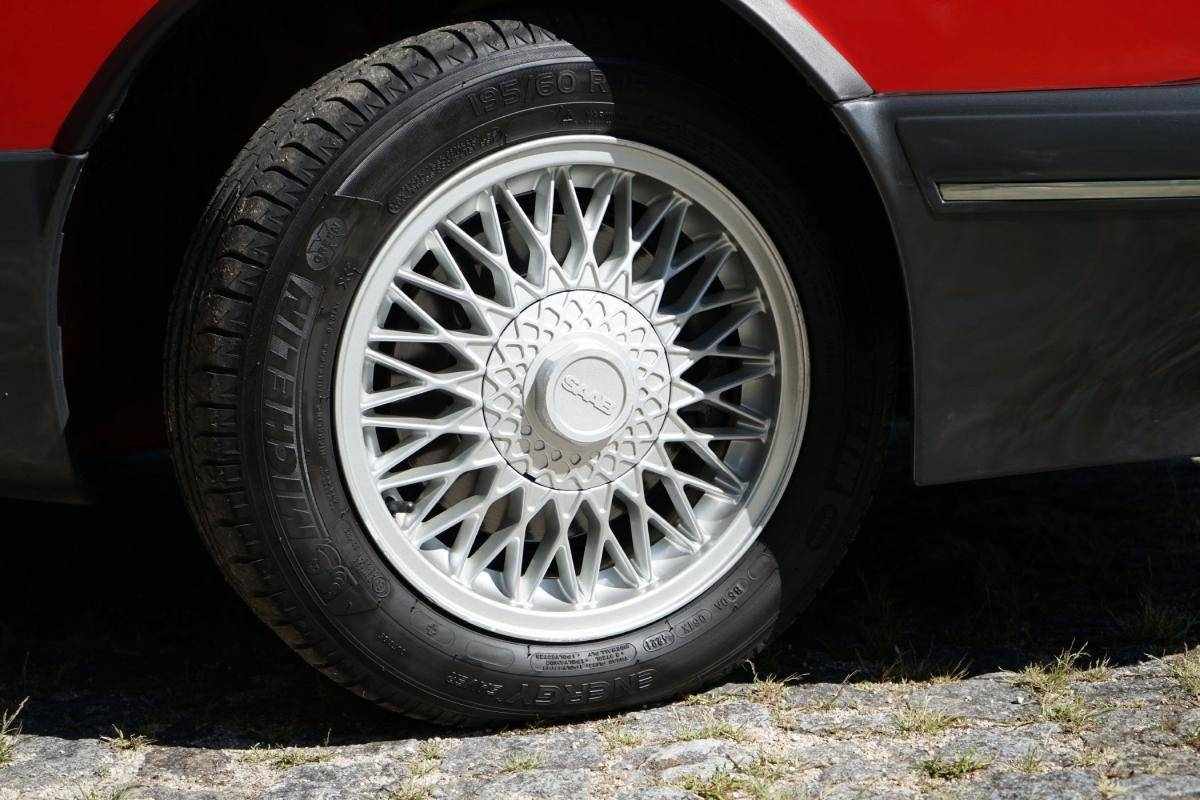 saab-900-1992-gasolina-1985cc